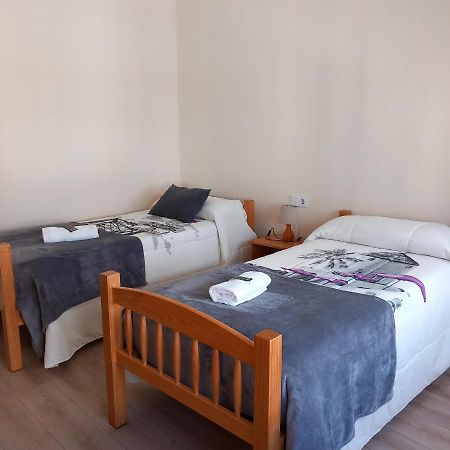 Pension Fornos Caldas De Reis Bagian luar foto